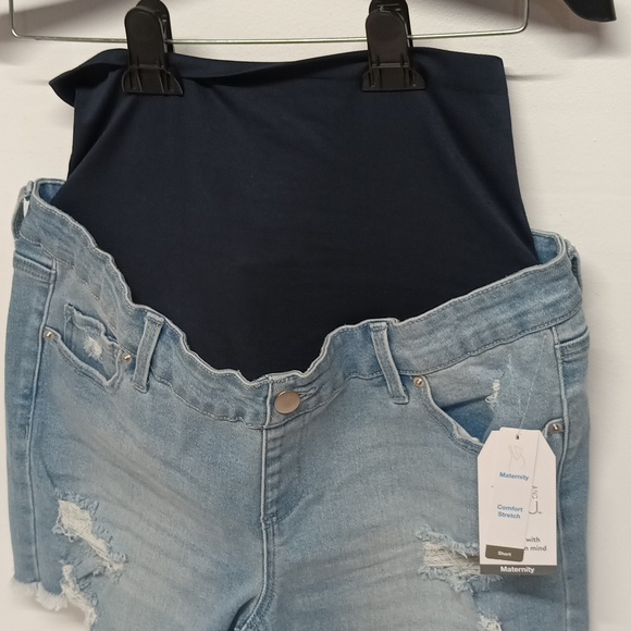 Maternity Denim shorts Sz 12 - 14 (large) comfort stretch jeans shorts NWT. - Picture 2 of 9
